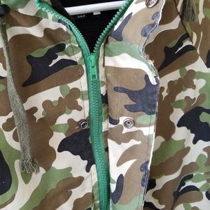 Fleece lined camo hooded jacket
